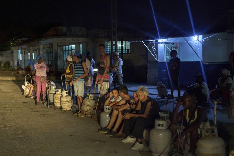Cuban families devise ingenious solutions to endure frequent power shortages