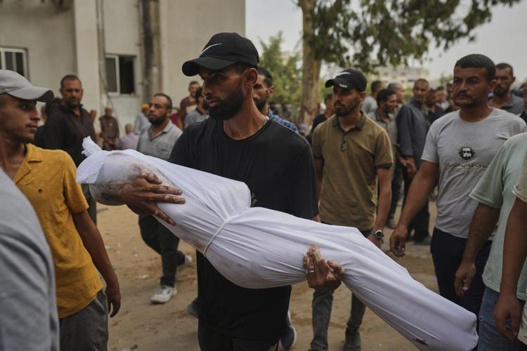 Israel strikes Gaza City high-rise building while ramping up offensive to take over the area