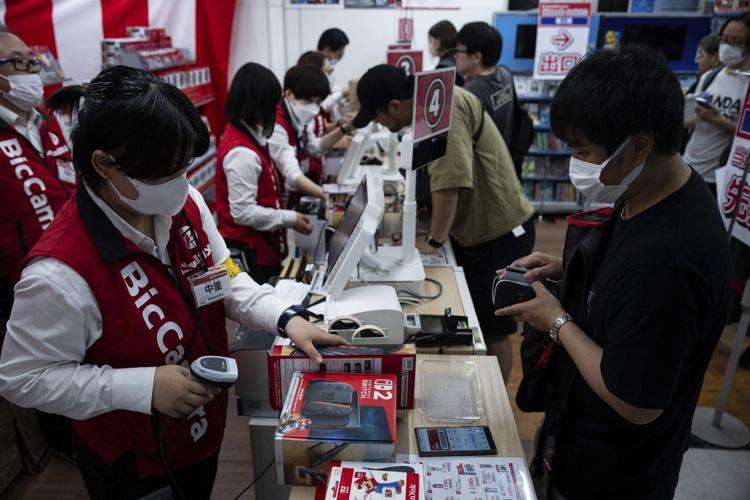 Eager fans endure long lines for the Nintendo Switch 2 launch