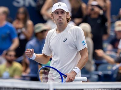 De Minaur advances to National Bank quarterfinals with win over Tiafoe
