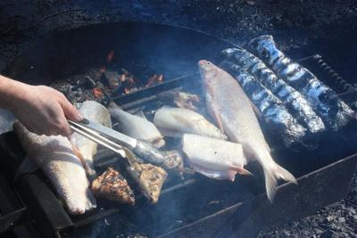 Program helping people to reconnect with traditional skills in Yellowknife