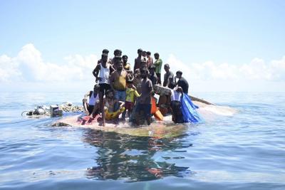 Bodies of 3 Rohingya refugees are found dead as Indonesia ends rescue for capsized boat