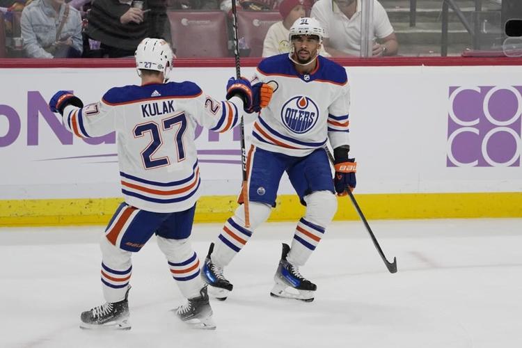 Mikkola scores twice as Panthers overcome 2-goal night from McDavid to rally past Oilers 5-3