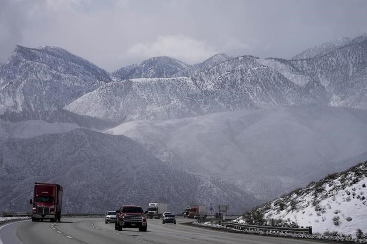 To the rooftops: Staggering snowfall in California mountains