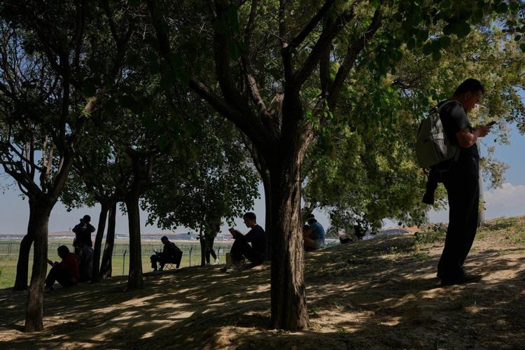Photos of daily life in China ahead of Trump's visit