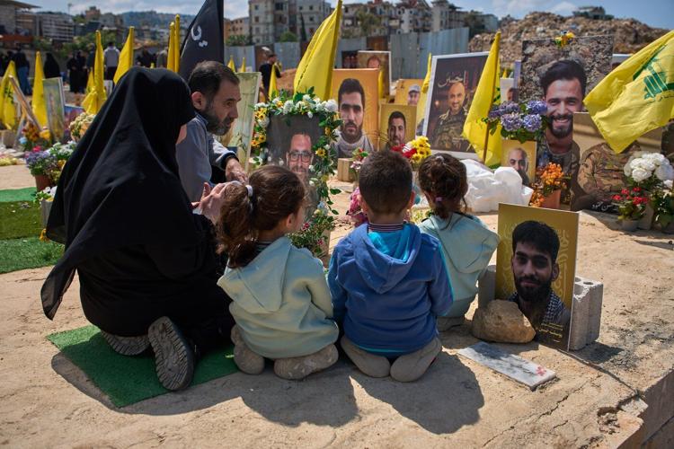 The Latest: Trump vows to 'kill' Iranian warships that get near US blockade