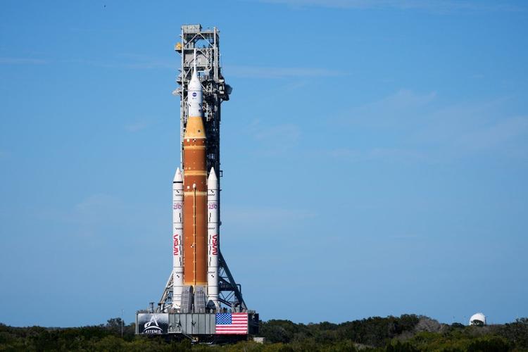 Earliest launch date for Artemis II set for Feb. 8 after cold weather delay: NASA