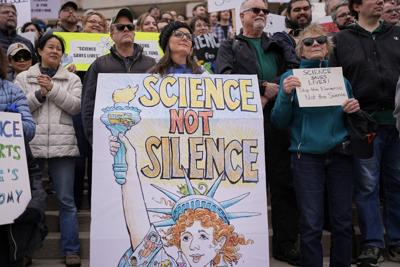 Scientists sue NIH, saying politics cut their research funding