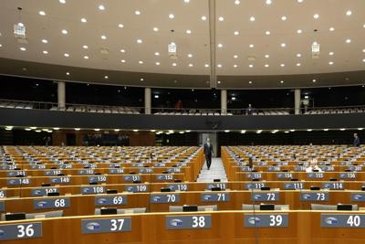 EU reaches provisional deal to raise renewable energy target