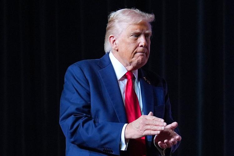 Trump directs the Pentagon to use 'all available funds' to ensure troops are paid despite shutdown