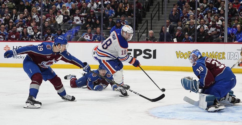Bouchard scores late goal to lift the surging Oilers to 4-3 win over Avalanche
