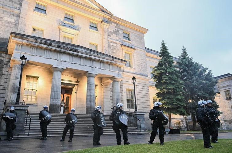 Police arrest 15, disperse protesters at McGill administration building Thursday