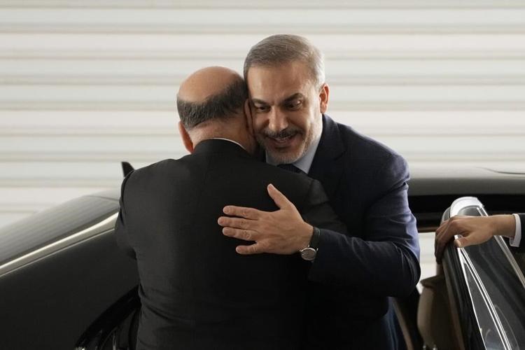 Turkey's top diplomat visits Iraq and seeks support against Kurdish militant group
