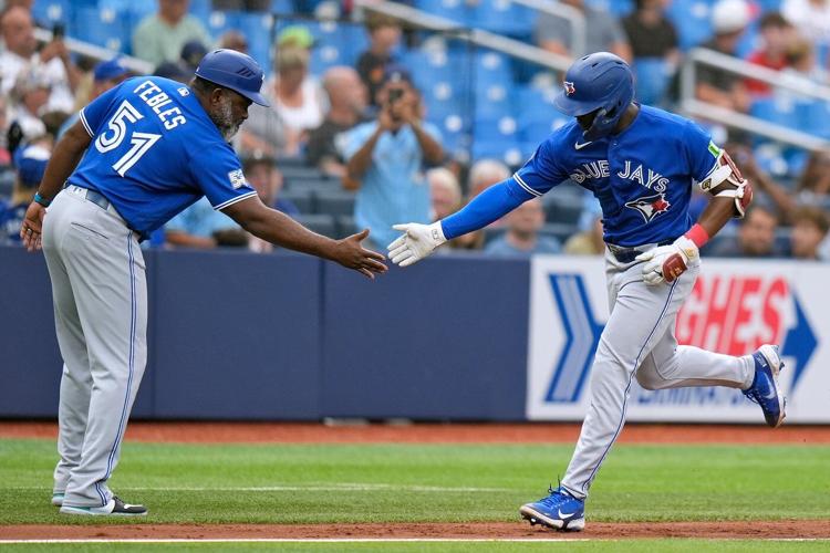 Blue Jays hit 3 homers to power past Rays 5-1