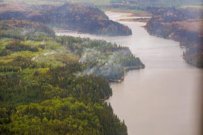 Fire evacuees begin returning home to Manitoba First Nation after cool, wet weather