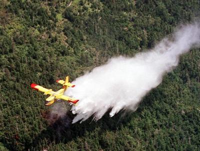 La flotte de bombardiers d'eau est-elle adapt茅e aux saisons de feux de for锚t?