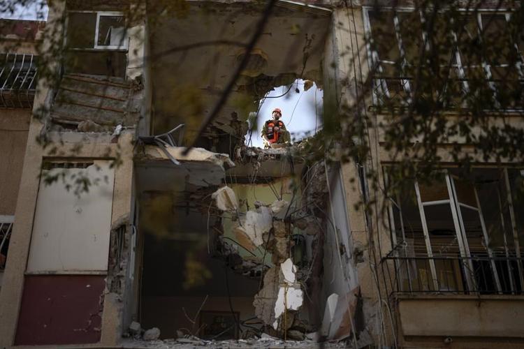 Live updates | Israeli forces conduct another ground raid in Gaza ahead of expected invasion