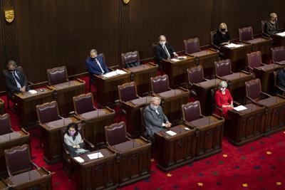 Senate joins House of Commons in adjourning for a holiday break