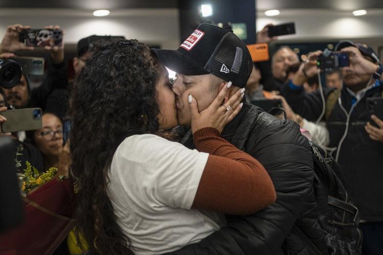 Mexican sailor returns home to festivities after 14 months in Houthi rebel captivity