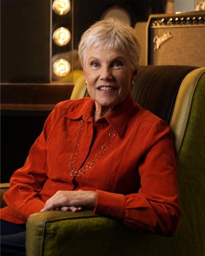 Anne Murray weighs the highs and lows of a big year, and her unexpected new album