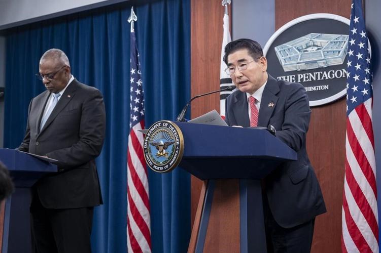 North Korean troops in Russian uniforms are heading toward Ukraine, US says