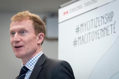Le ministre Miller dépose un projet de loi pour les «Canadiens perdus»