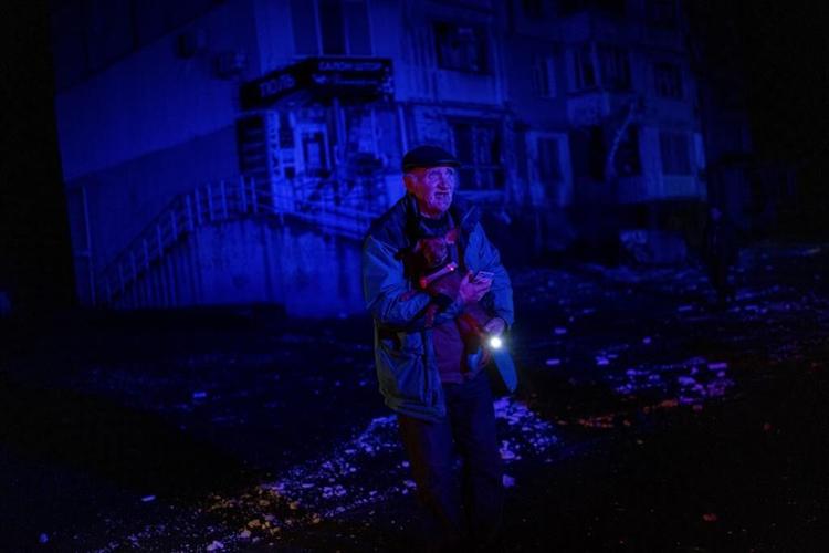 Behind the Lens: The human toll in Ukraine's Kherson