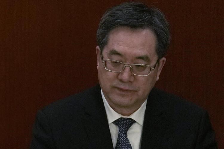 China's other top leaders bring loyalty to Xi, experience