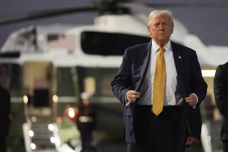 Trump's tour of Asia in photos