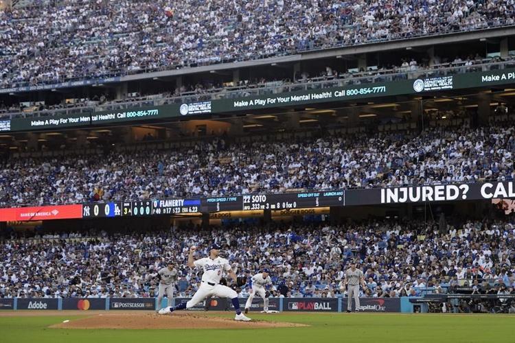 Freeman hits 1st walk-off slam in World Series history as Dodgers top Yankees 6-3 in classic opener