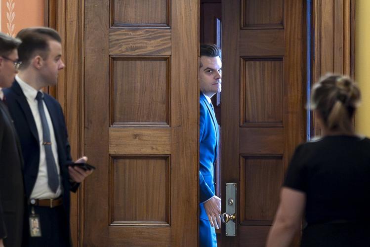 Trump chooses Pam Bondi for attorney general pick after Gaetz withdraws