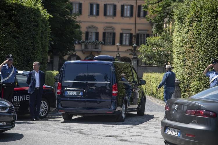 Silvio Berlusconi, scandal-scarred former Italian leader, dies at 86