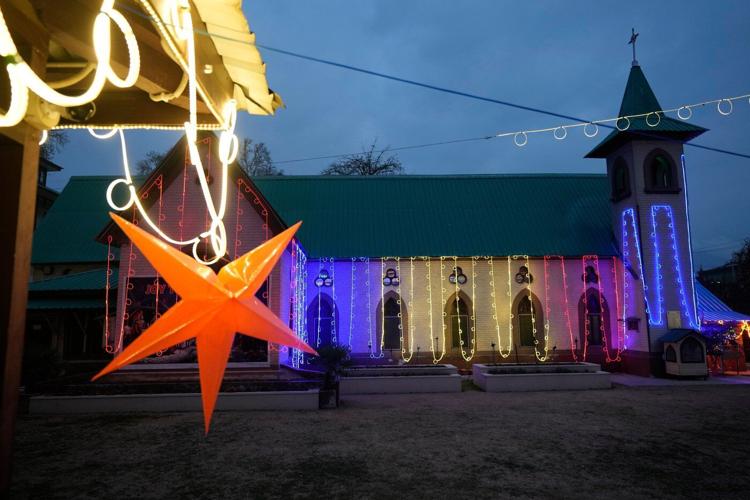 The top photos of the day by AP's photojournalists