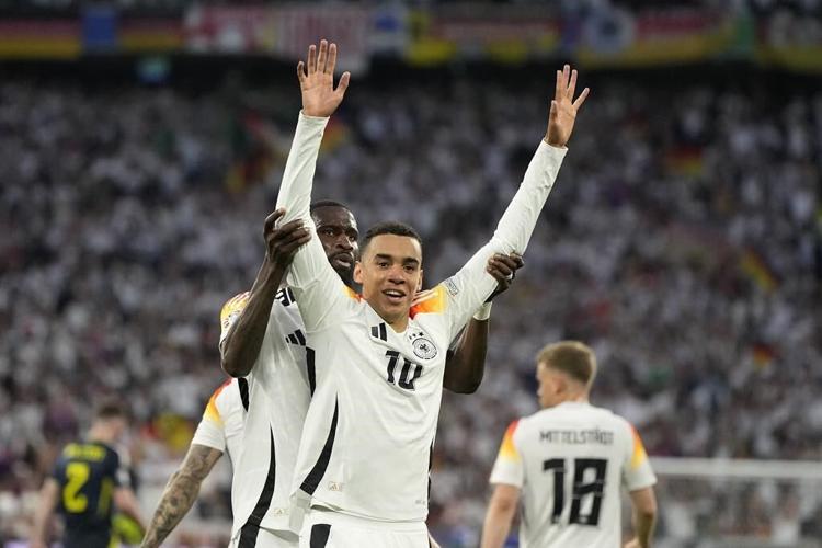 Host Germany gives Euro 2024 liftoff by outclassing 10-man Scotland 5-1