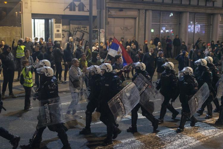 Serbian officials deny illegal sonic weapon attack on peaceful protesters