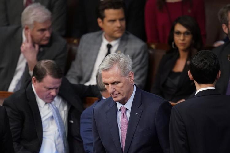 Chaos in the House: McCarthy's plea, and begging for votes