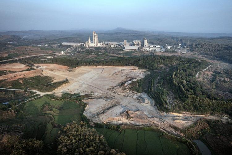 Indonesians fight a German cement giant over a mine and factory project