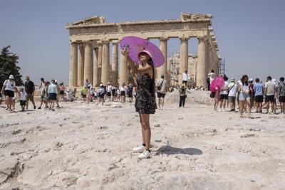 Greece to offer exclusive Acropolis visits outside of regular hours -- for a steep price