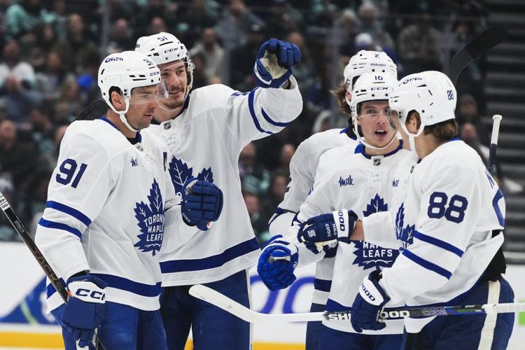 Toronto goalie Anthony Stolarz leads Maple Leafs to 3-1 win over Kraken