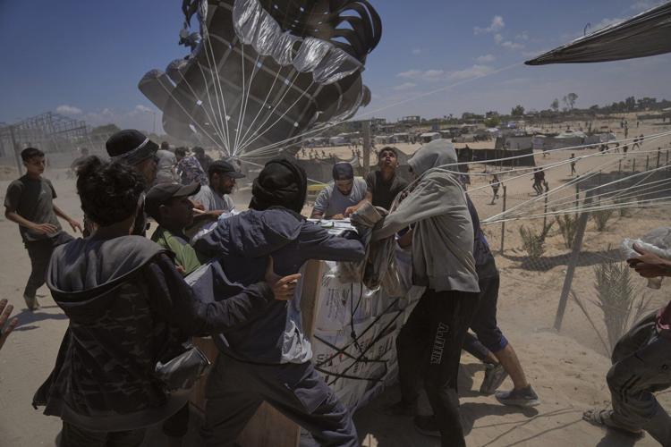 The top photos of the day by AP's photojournalists