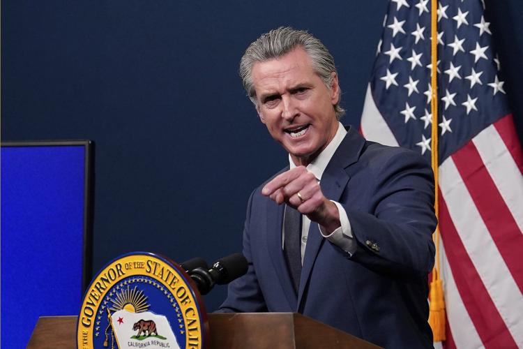 US governors are divided along party lines about military troops deployed to protests
