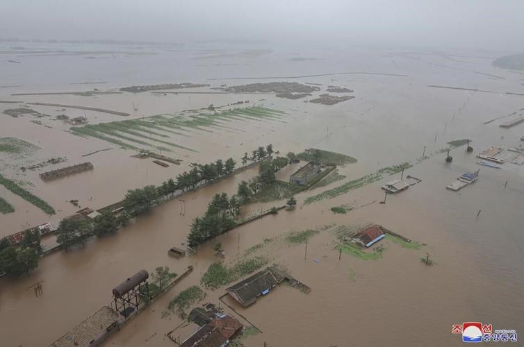 Russia's Putin offers disaster aid to North Korea to help it cope with recent flooding damage