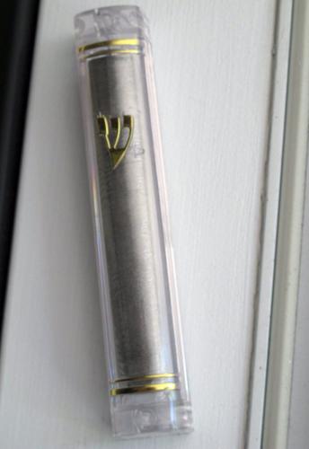 Toronto police investigating after second incident of mezuzahs stolen