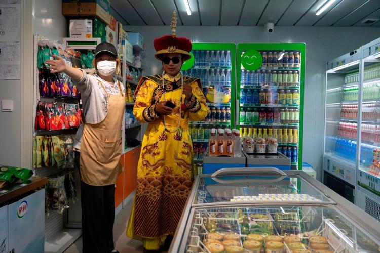 Daily life around the world, in photos