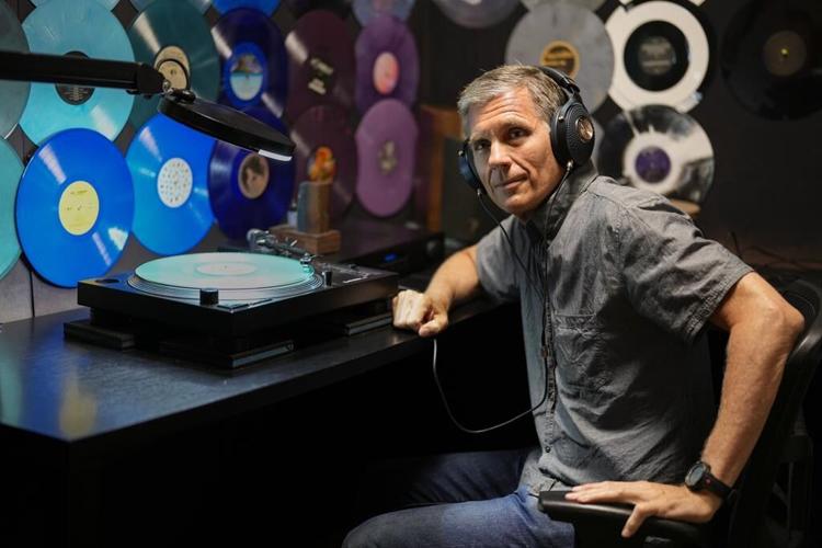 Vinyl thrives at United Record Pressing as the nation's oldest record maker plays a familiar tune