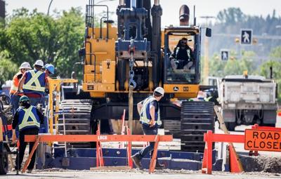 Calgary lève les restrictions d'eau à l'intérieur, mais les maintient à l'extérieur