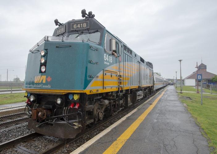 CP NewsAlert: Feds to spend $1.9B to replace Via Rail locomotive fleet, build plant