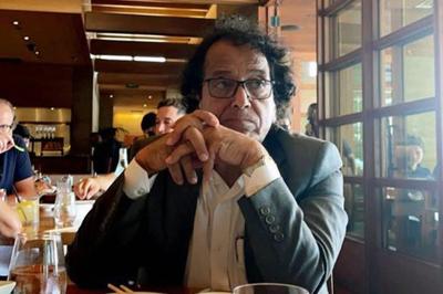Saudi Arabia frees American imprisoned over critical tweets