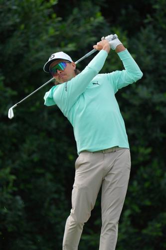 Scheffler starts the new year with a 63. It allowed him to keep pace at The American Express