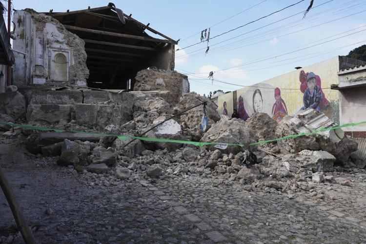 Death toll from dozens of earthquakes and aftershocks in Guatemala rises to 4